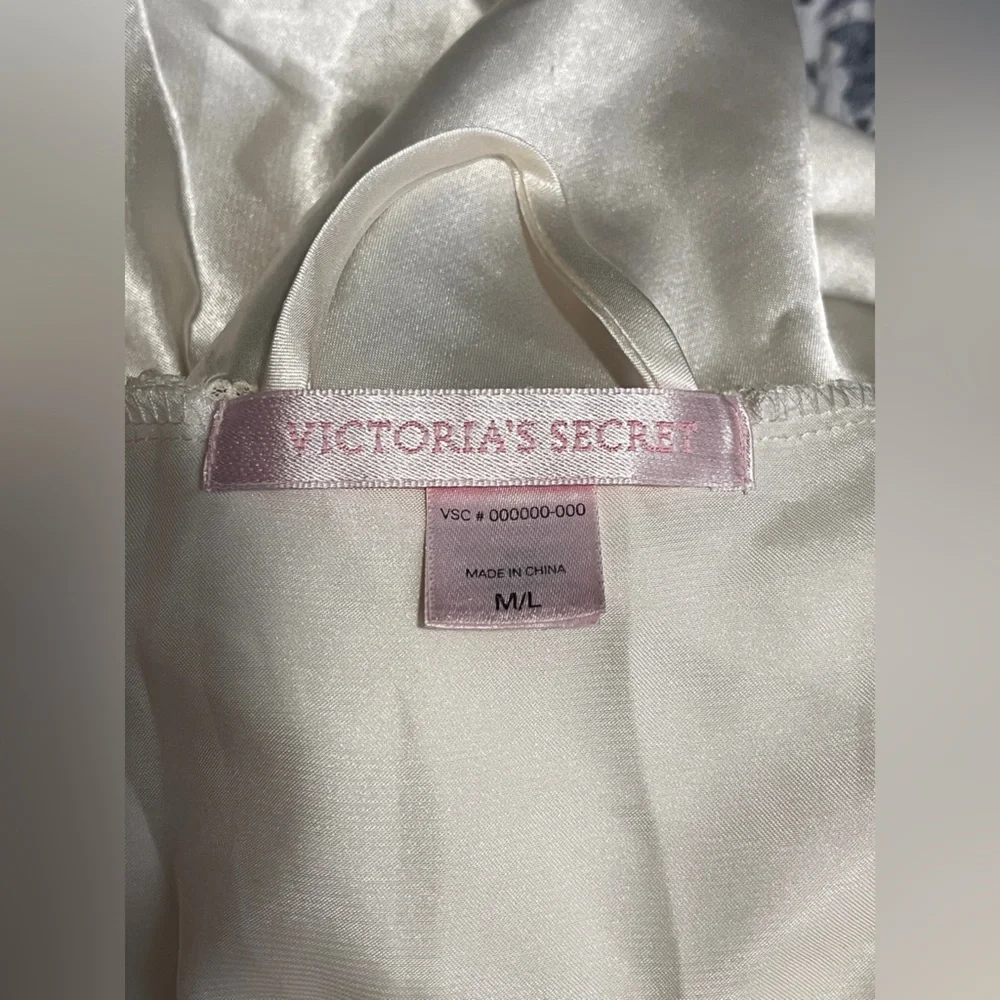 Victorias Secret silky ivory